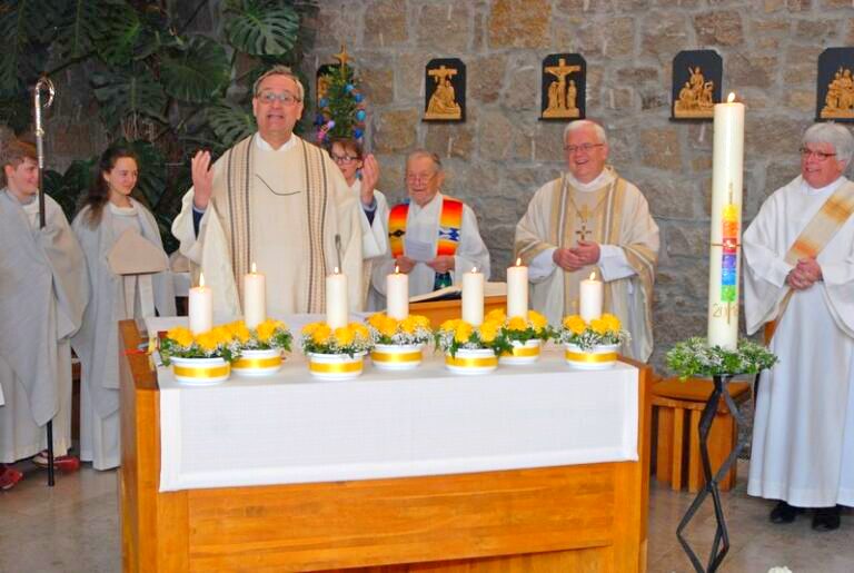 40 Jahre Sankt Gebhard, Mittelstadt – Jubiläumsgottesdienst mit Weihbischof Dr. Johannes Kreidler am 24.4.2016