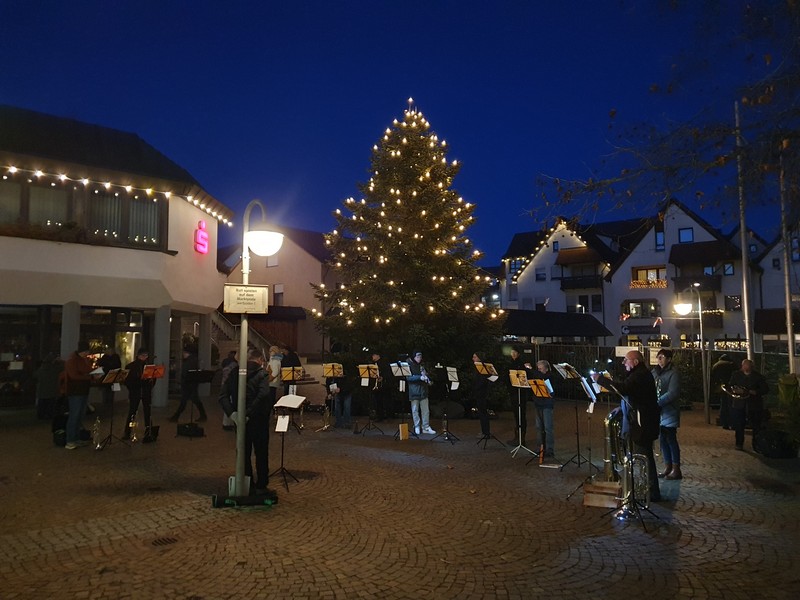 Ökumenisches Adventslieder singen in Pliezhausen